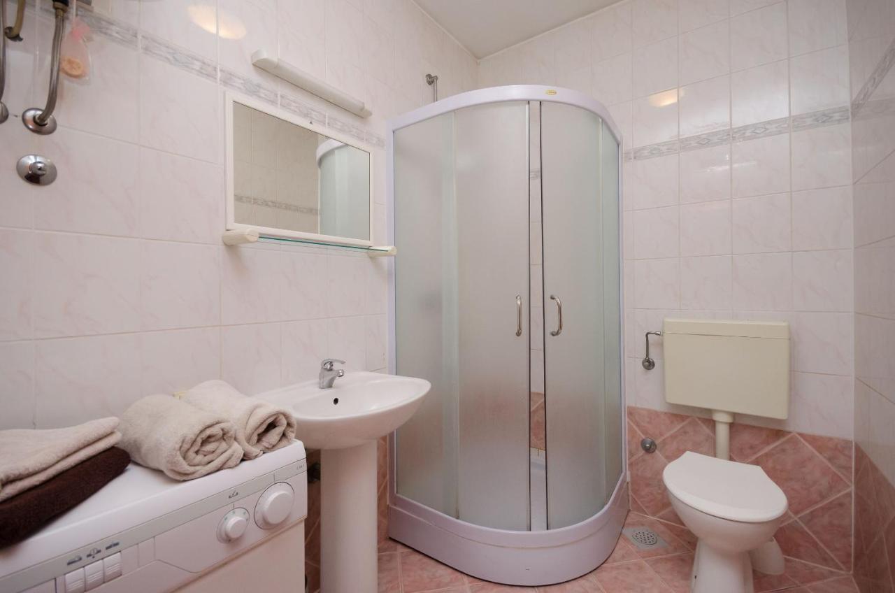 Apartments Snjezana Novi Vinodolski Zewnętrze zdjęcie