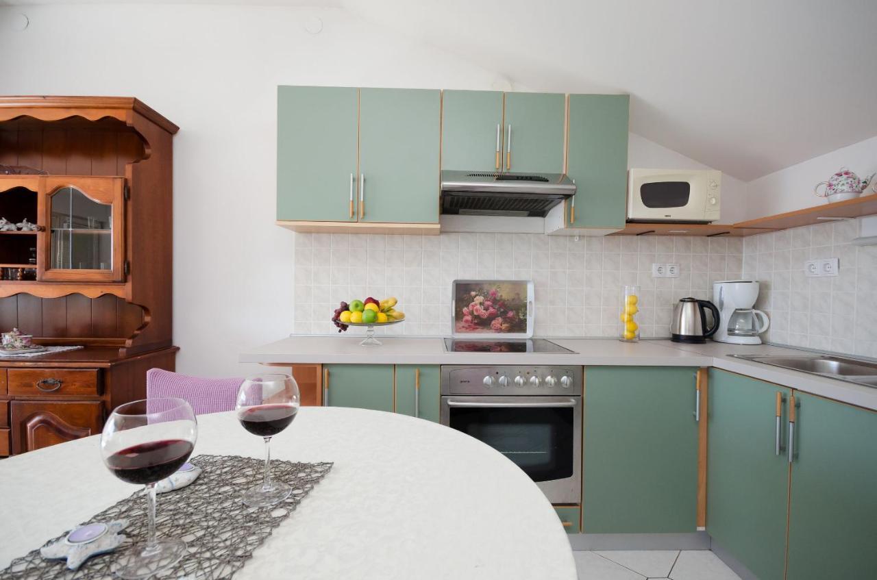 Apartments Snjezana Novi Vinodolski Zewnętrze zdjęcie