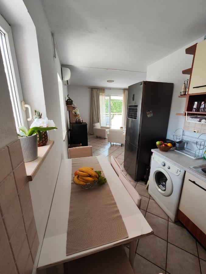 Apartments Snjezana Novi Vinodolski Zewnętrze zdjęcie
