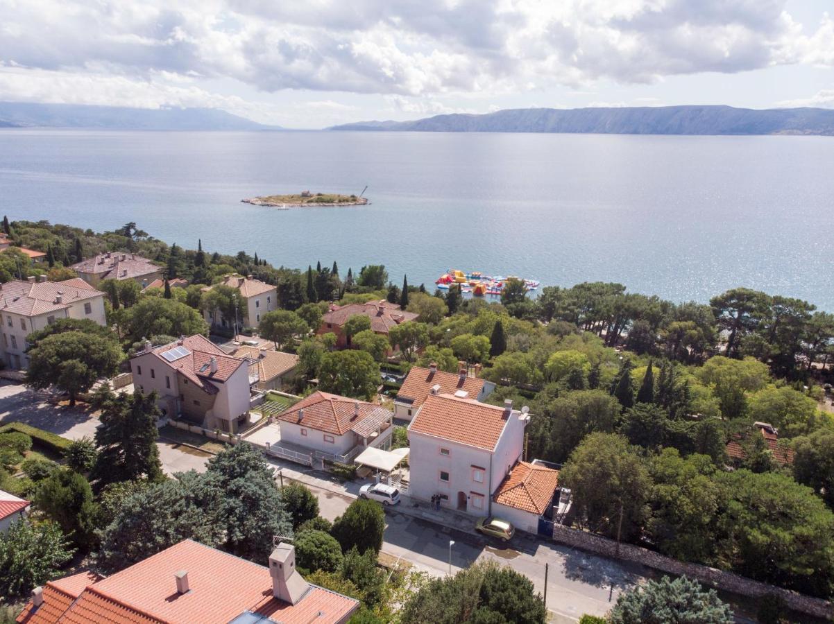 Apartments Snjezana Novi Vinodolski Zewnętrze zdjęcie